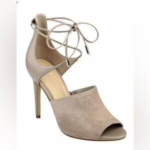 Marc Fisher The Rylin Taupe Nude Suede Ankle Tie Peep Toe Heels Size 8